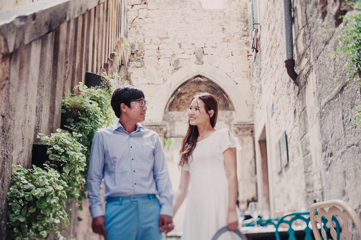 engagement-or-pre-wedding-shooting-in-split-one-day-studio-croatia-weddings-17