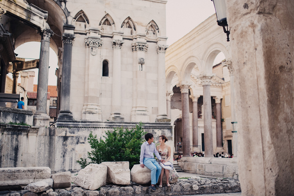 engagement-or-pre-wedding-shooting-in-split-one-day-studio-croatia-weddings-20